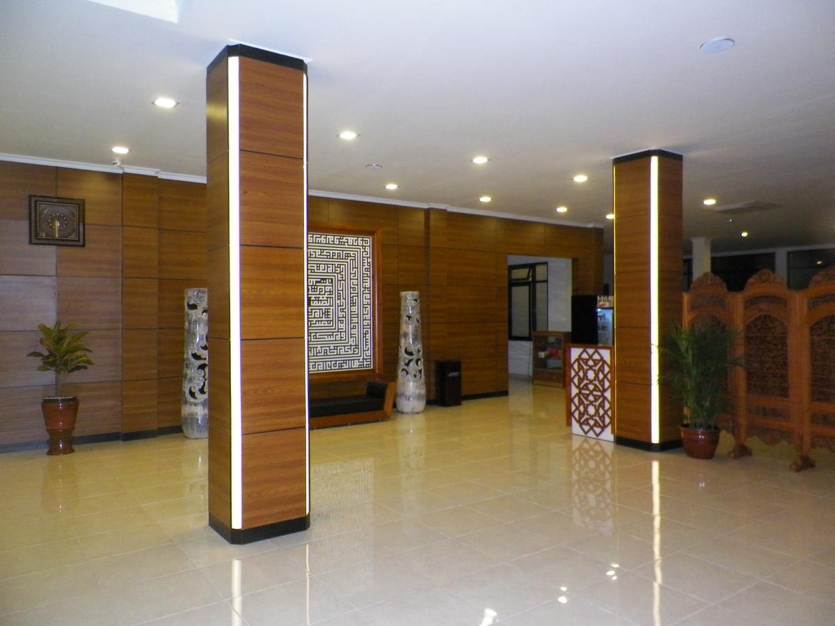 Multazam Hotel Solo المظهر الخارجي الصورة