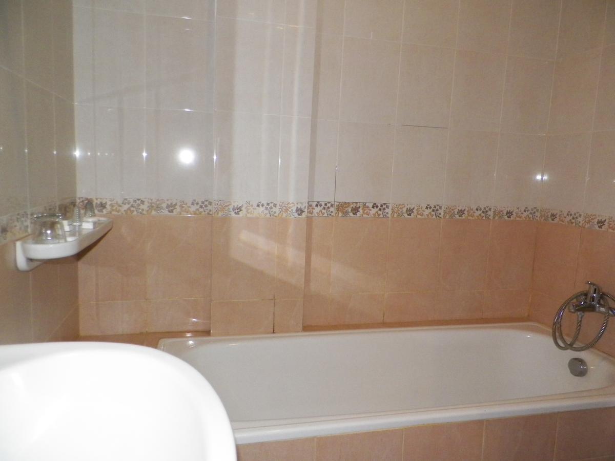 Multazam Hotel Solo المظهر الخارجي الصورة