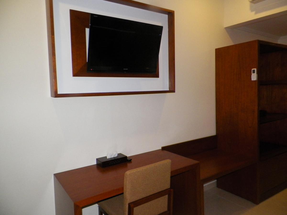 Multazam Hotel Solo المظهر الخارجي الصورة