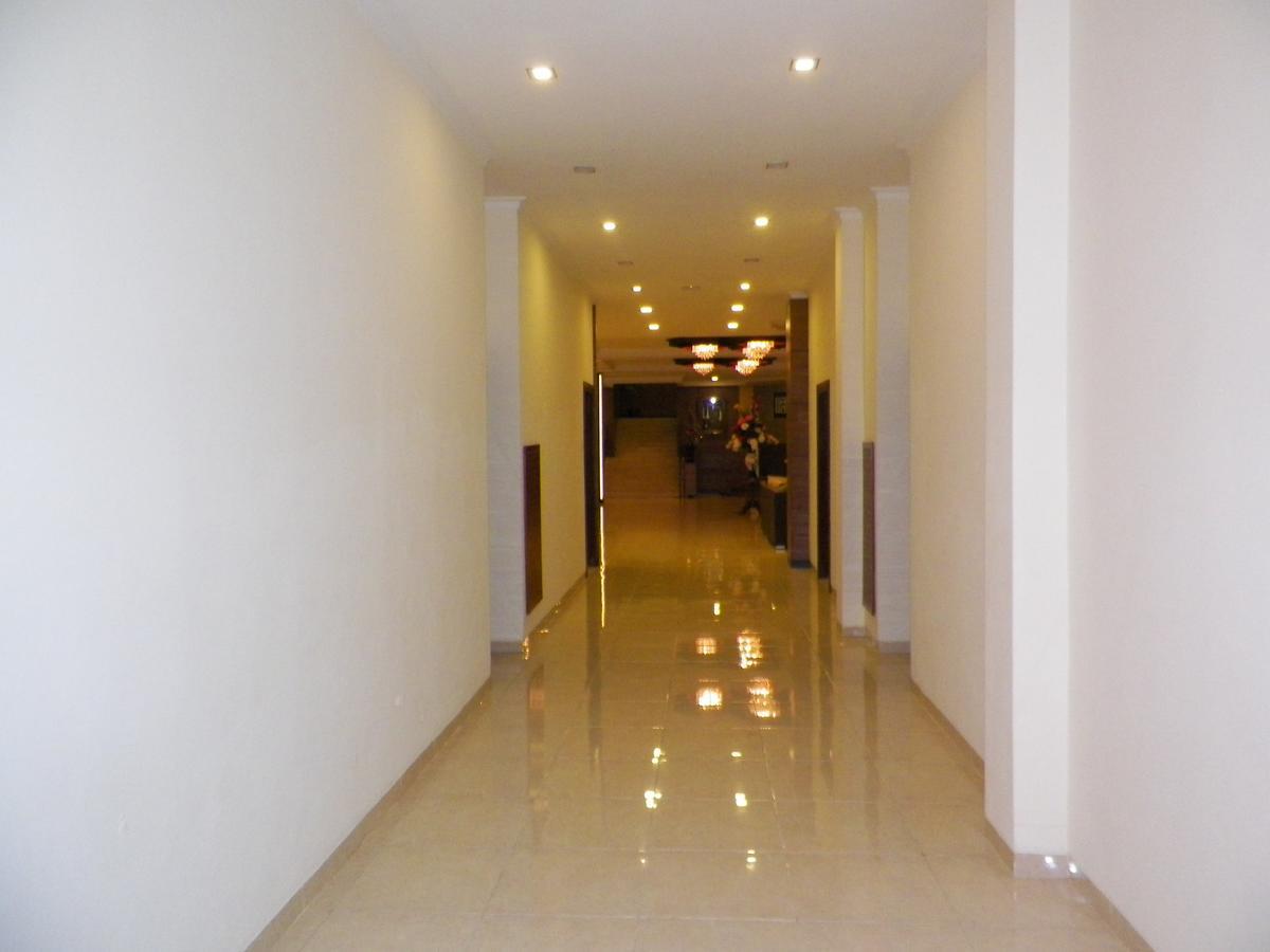 Multazam Hotel Solo المظهر الخارجي الصورة