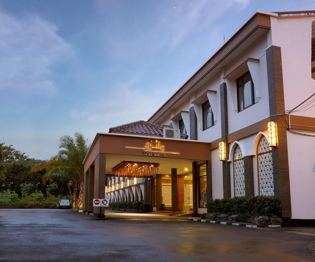 Multazam Hotel Solo المظهر الخارجي الصورة