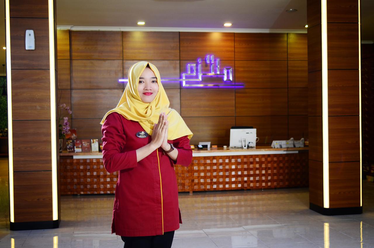 Multazam Hotel Solo المظهر الخارجي الصورة